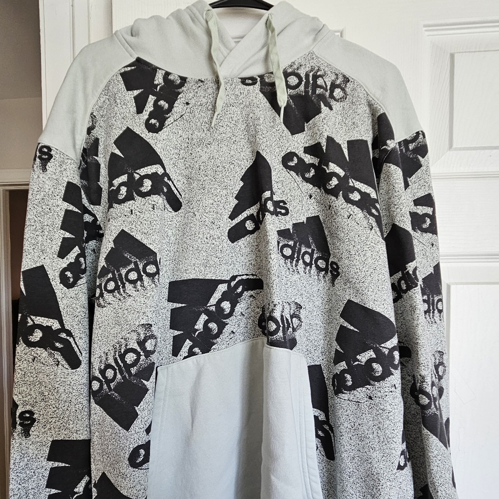 XL Adidas Hoodie